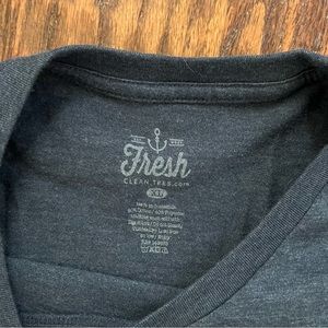 Men’s Fresh Clean Threads tee. New, never worn. Size XL
